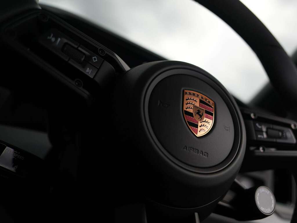 Porsche Cayenne E-hybrid Black Edition Tiptronic S Black #23