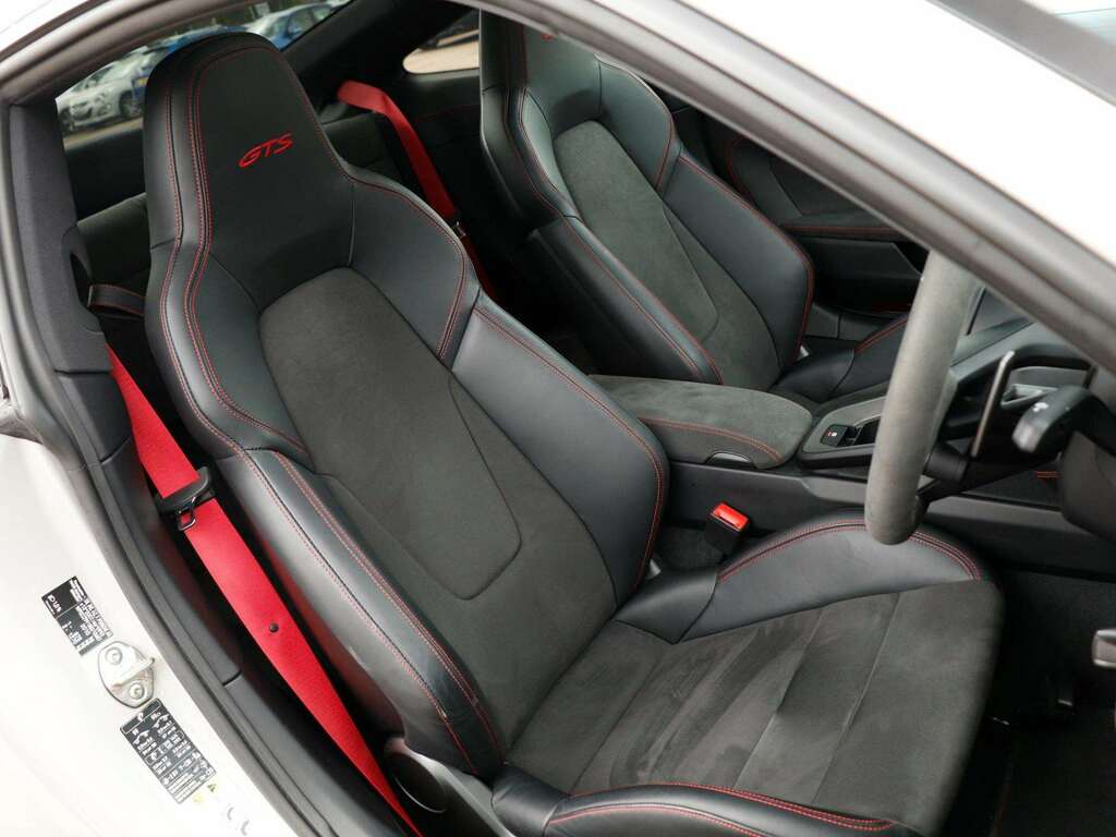 Porsche 911 Gts Pdk  #24