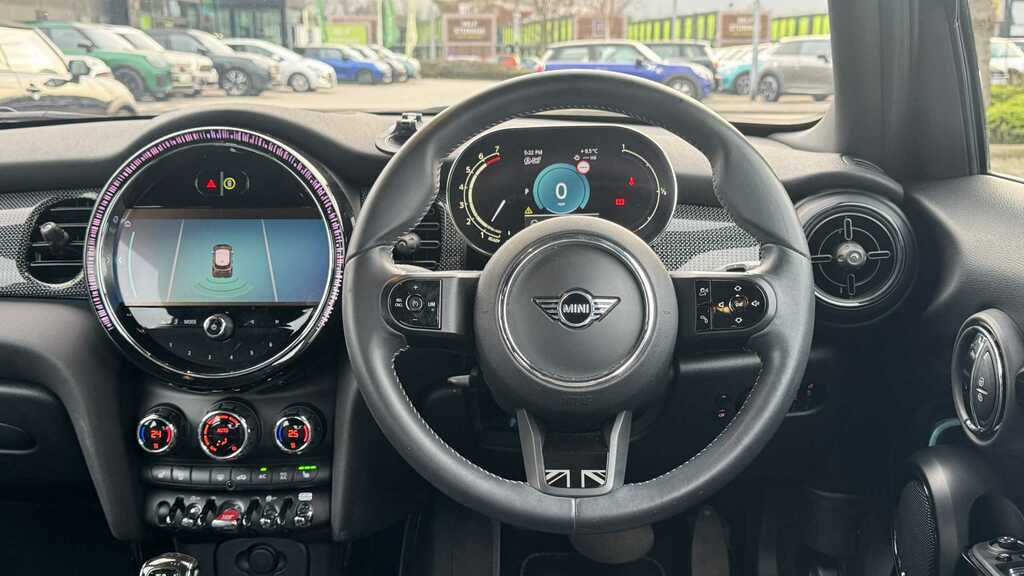 Mini Hatch 1.5 Cooper Classic Premium 2023 Black #5