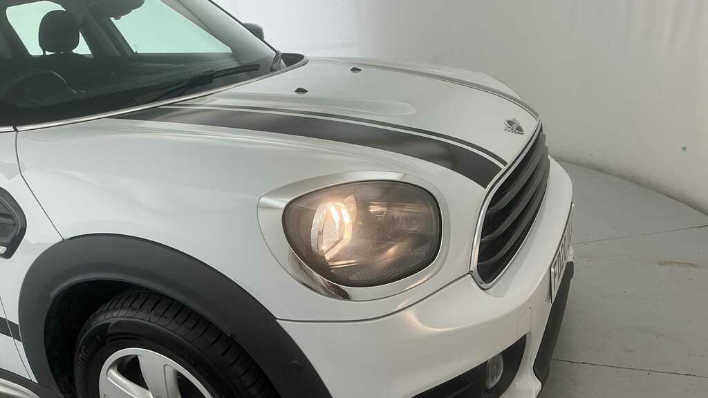 Mini Countryman Cooper Classic #32
