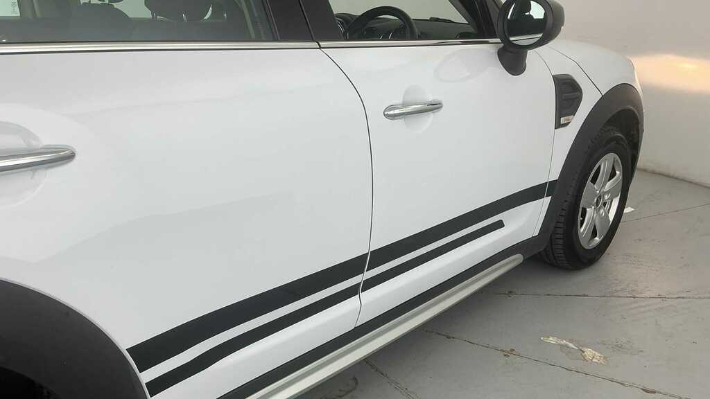 Mini Countryman Cooper Classic #33