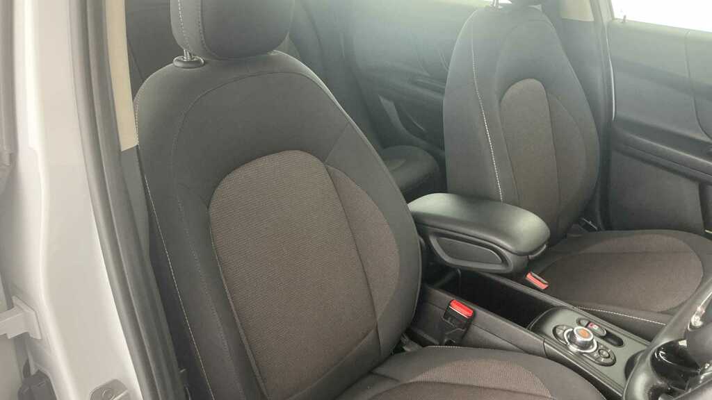 Mini Countryman Cooper Classic #11
