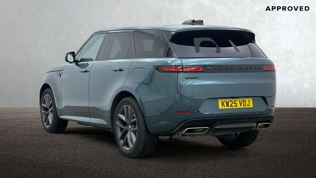 Land Rover Range Rover Sport 3.0 P460e Dynamic Se 2025 Green #2