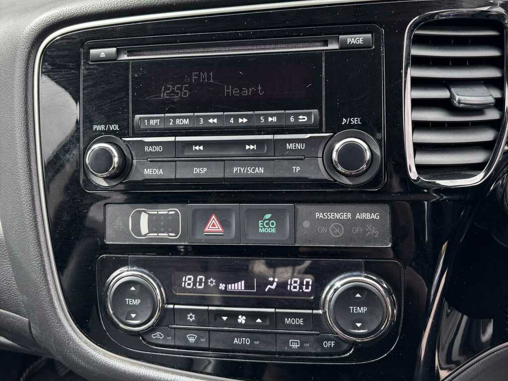 Mitsubishi Outlander 4H Phev Cvt Red #25