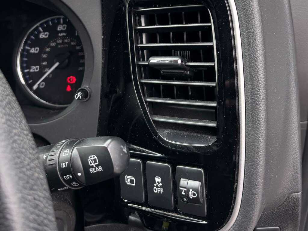 Mitsubishi Outlander 4H Phev Cvt Red #22