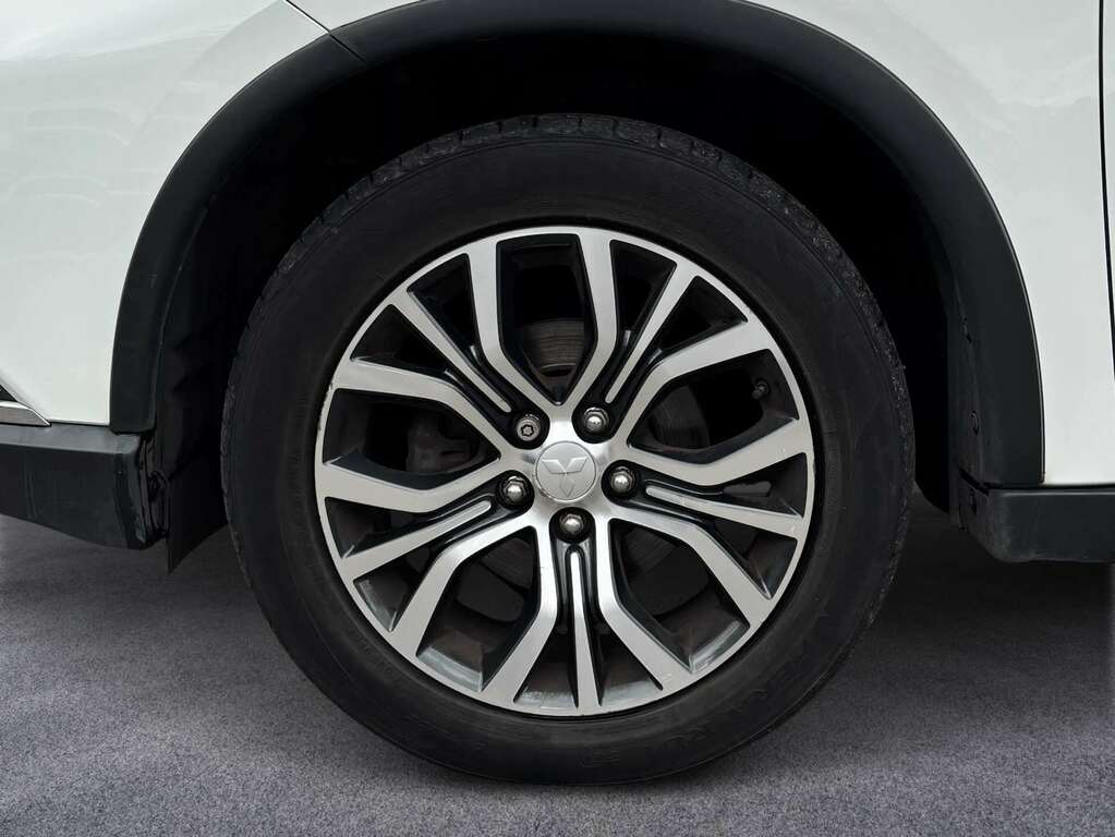Mitsubishi Outlander 4H Phev Cvt Red #10