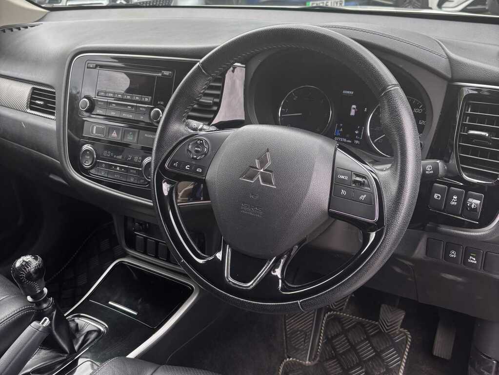 Mitsubishi Outlander 4H Phev Cvt Red #36