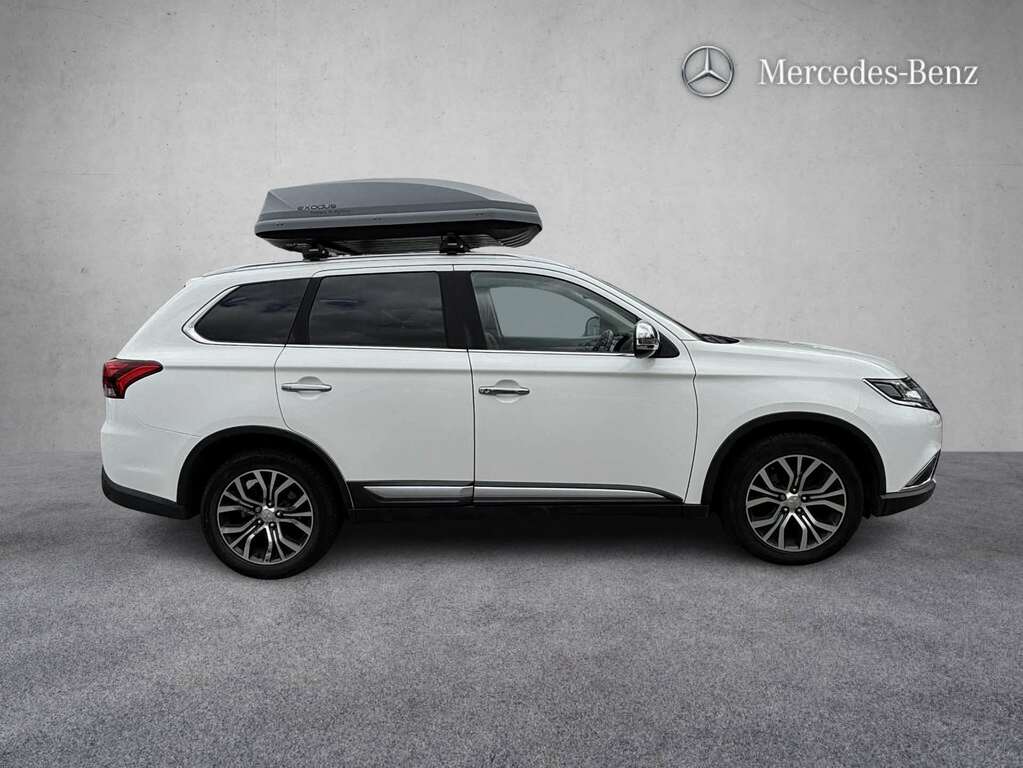 Mitsubishi Outlander 2.2 Di-d 3 2018 White #4