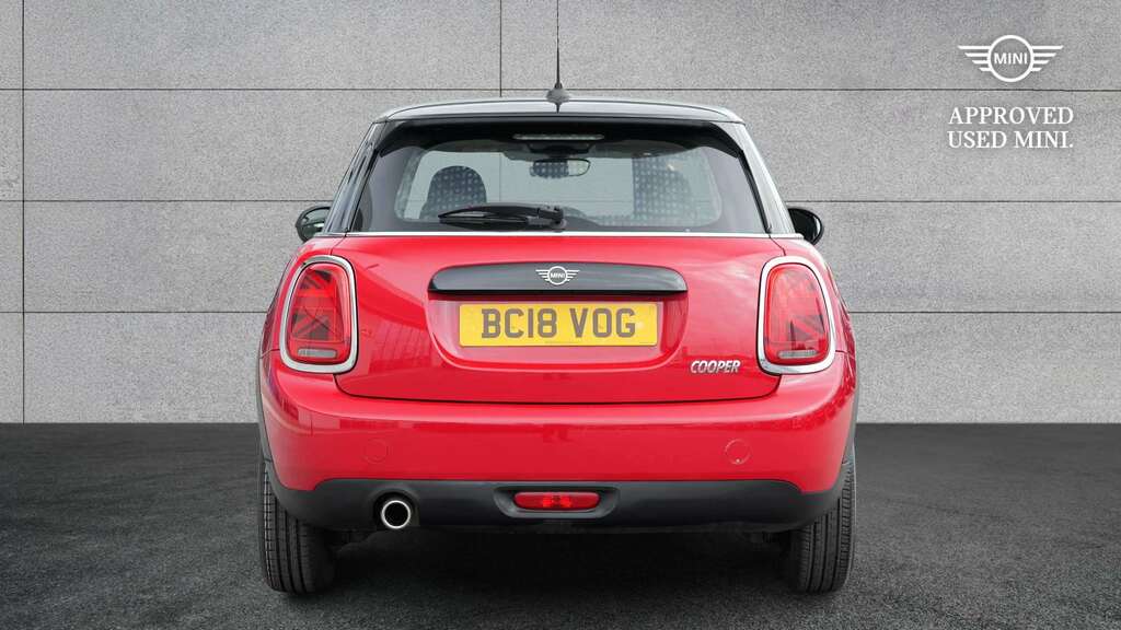 Mini Hatch 1.5 Cooper II 2018 Red #5