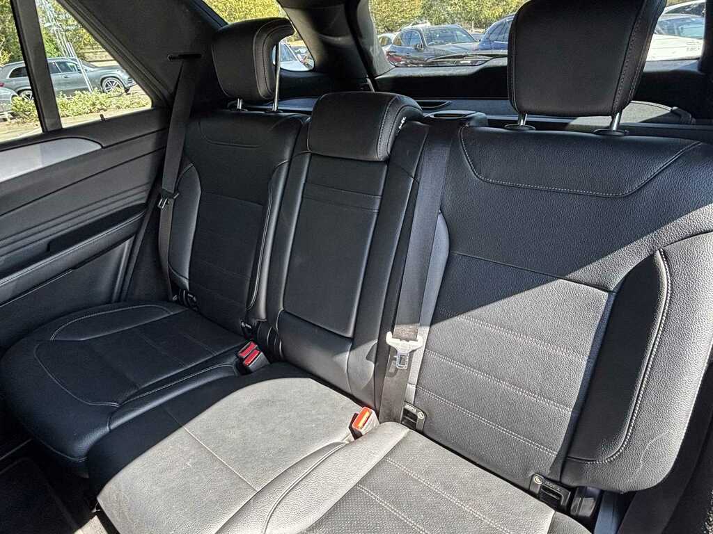 Mercedes-Benz GLE Class Black #22