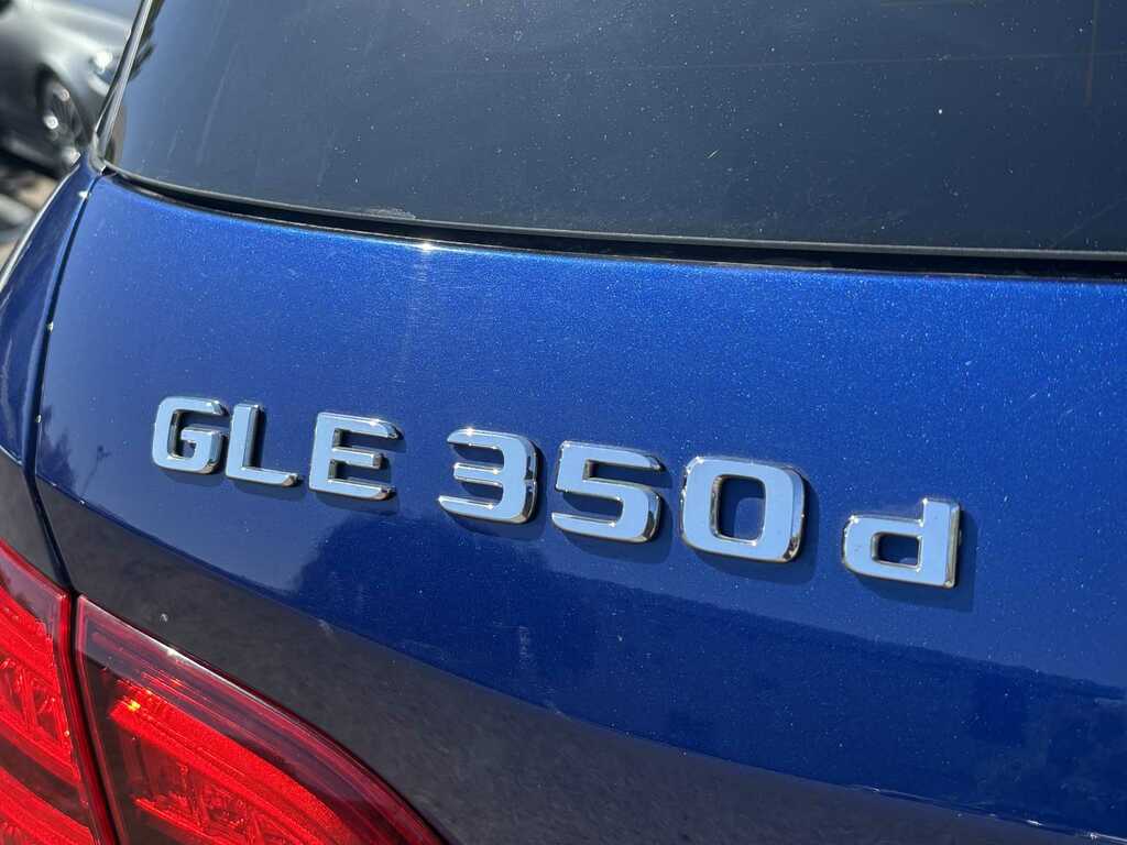 Mercedes-Benz GLE Class Black #27