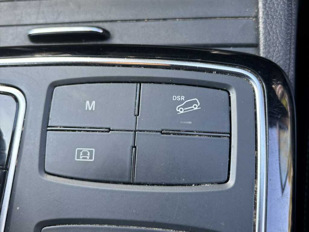 Mercedes-Benz GLE Class Black #40