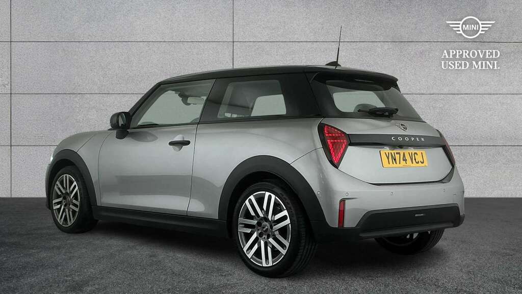 Mini Hatch 1.5 C Classic 2024 Silver #2