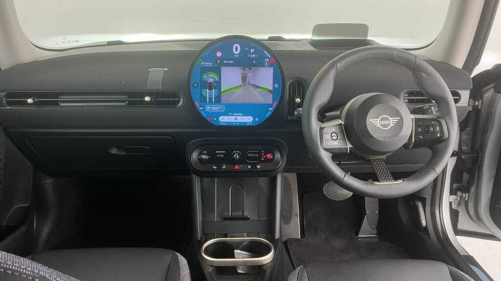 Mini Hatch 1.5 C Classic 2024 Silver #4