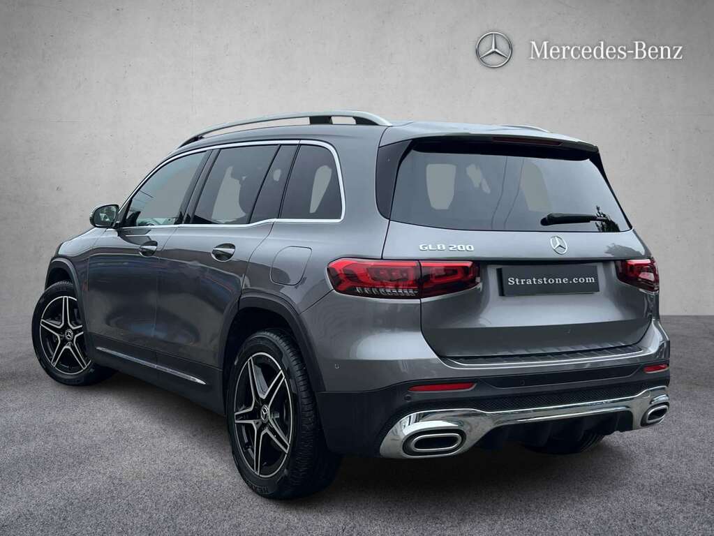 Mercedes-Benz GLB Class 200 Amg Line Executive 7G-tronic 2023 Grey #2