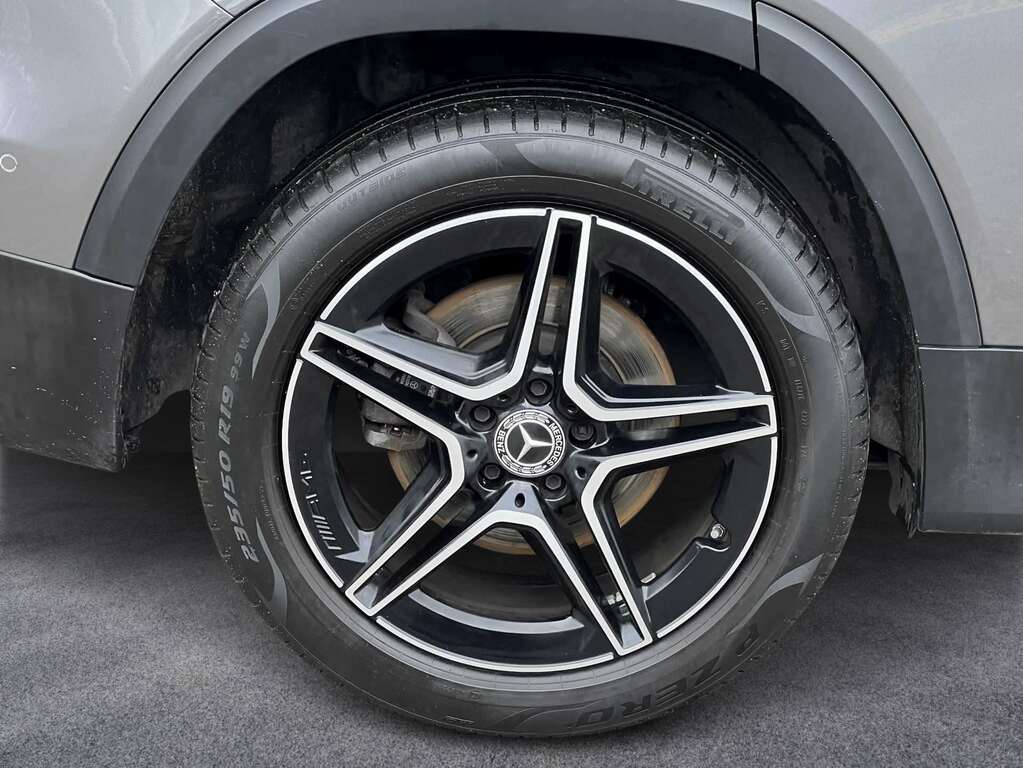 Mercedes-Benz GLB Class Amg Line Black #9