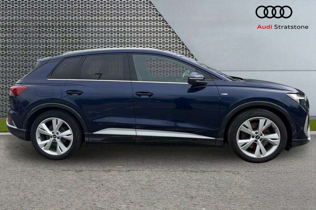 Audi Q4 E Tron 150Kw 40 82Kwh S Line 2021 Blue #4