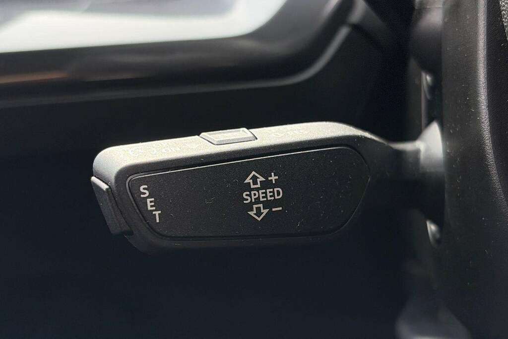 Audi Q4 E Tron 150Kw 40 82Kwh S Line  #32
