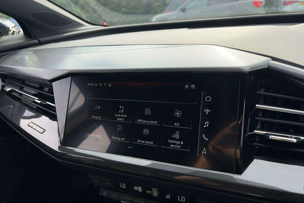 Audi Q4 E Tron 150Kw 40 82Kwh S Line  #39