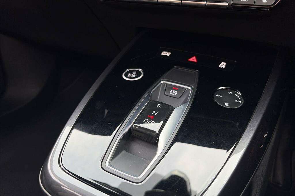 Audi Q4 E Tron 150Kw 40 82Kwh S Line  #15