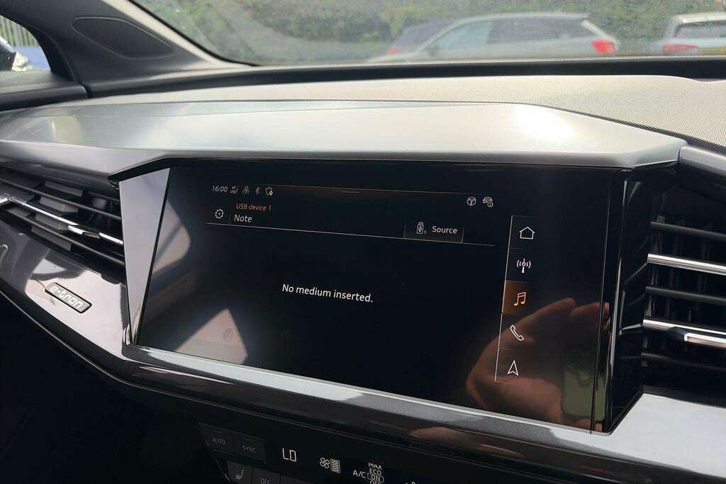 Audi Q4 E Tron 150Kw 40 82Kwh S Line  #37