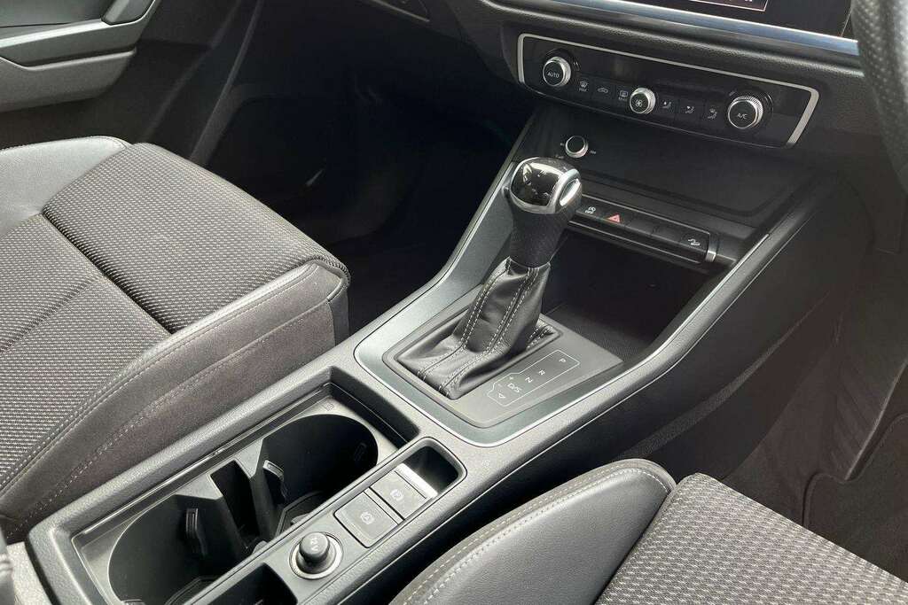 Audi Q3 35 Tfsi S Line Grey #40
