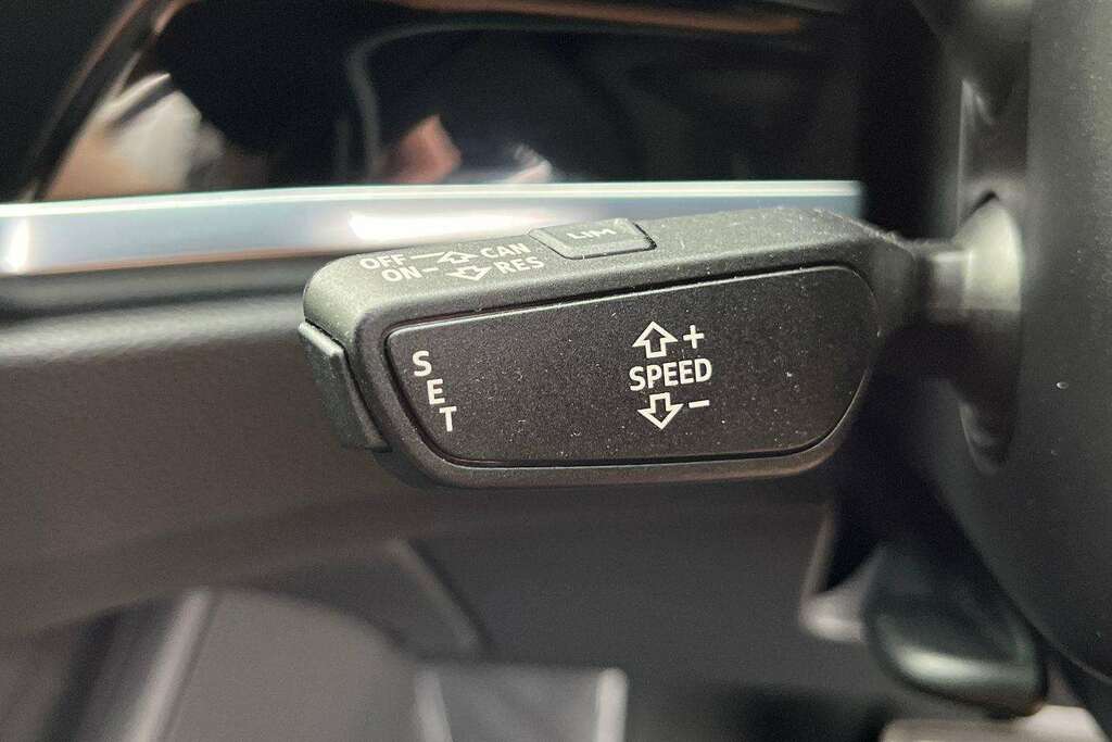 Audi Q3 35 Tfsi S Line Grey #30
