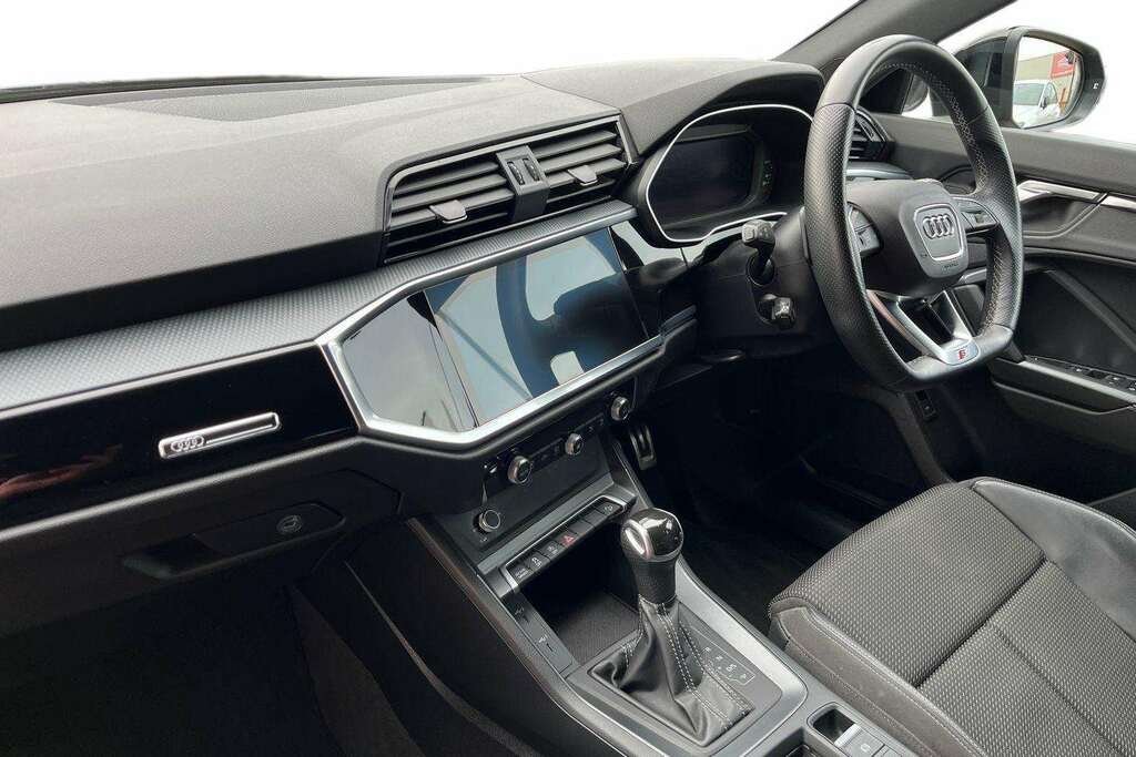 Audi Q3 35 Tfsi S Line Grey #20