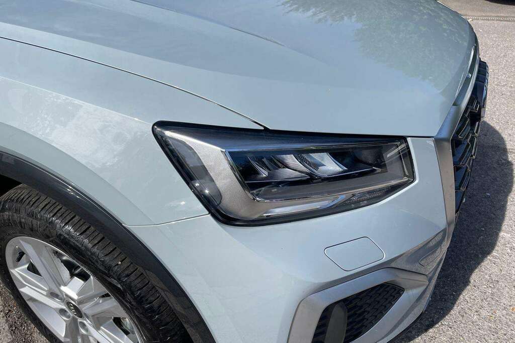 Audi Q2 35 Tfsi S Line S Tronic Tech Grey #30
