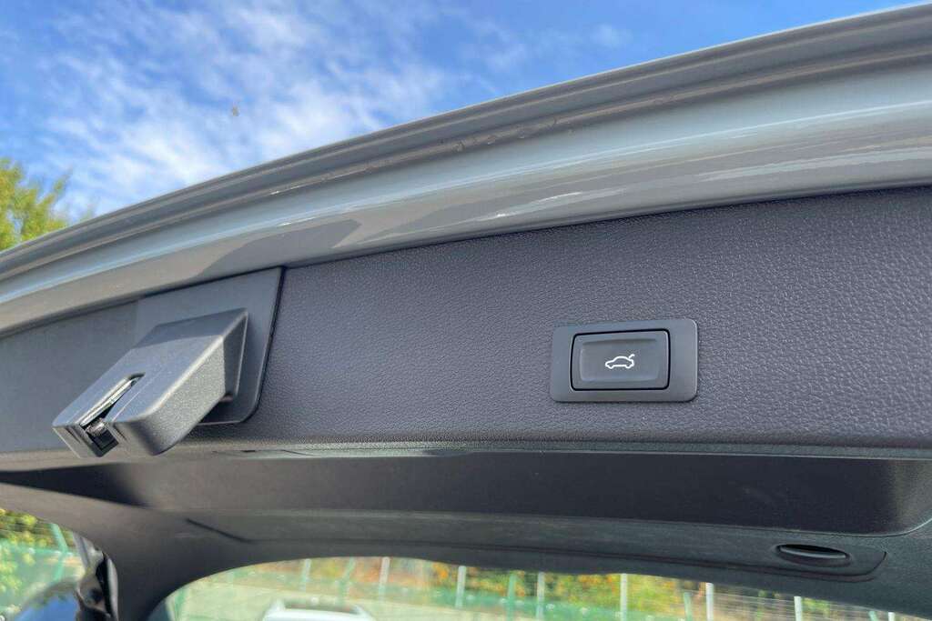 Audi Q2 35 Tfsi S Line S Tronic Tech Grey #26