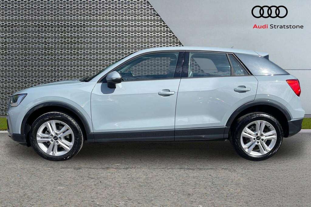 Audi Q2 35 Tfsi S Line S Tronic Tech Grey #8
