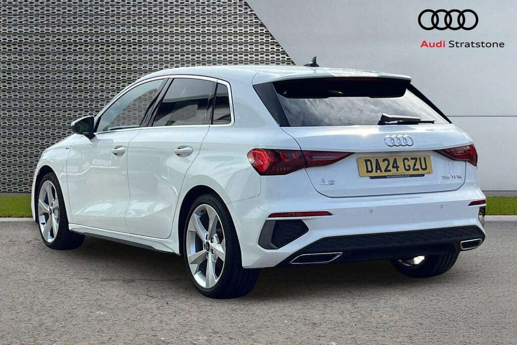 Audi A3 35 Tfsi Black Edition S Tronic Grey #3