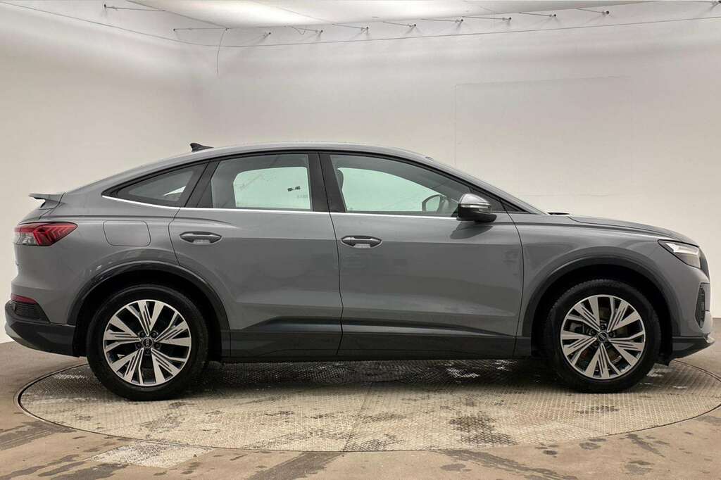 Audi Q4 E Tron 150Kw 40 82Kwh Sport 2023 Grey