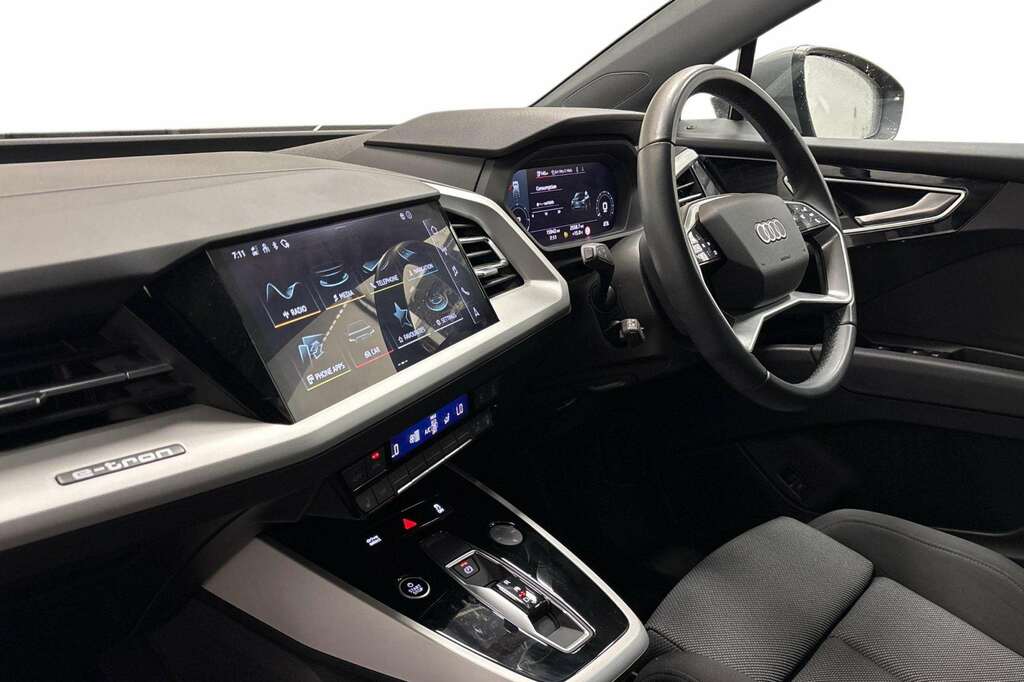 Audi Q4 E Tron 150Kw 40 82Kwh Sport 2023 Grey #2