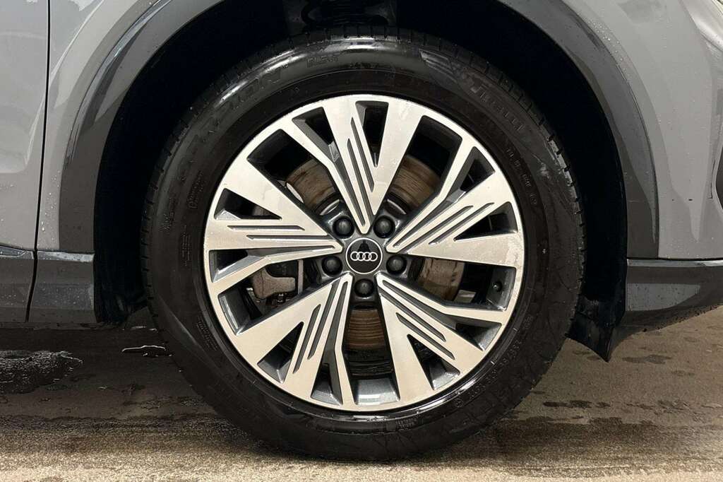 Audi Q4 E Tron 150Kw 40 82Kwh Sport 2023 Grey #5