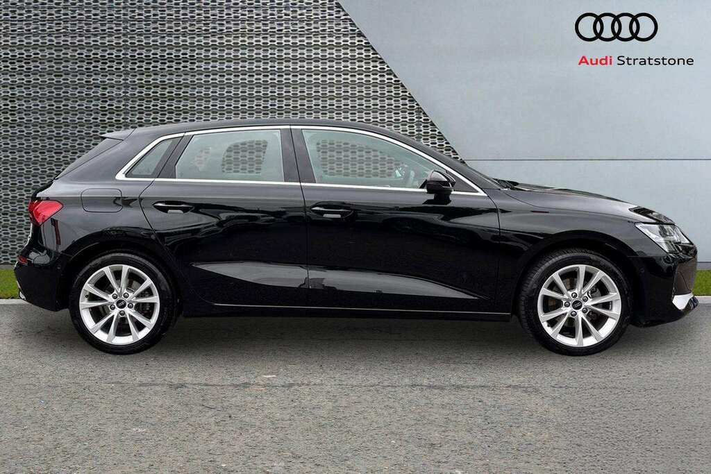 Audi A3 1.5 Tfsi 150 Sport S Tronic 2025 Black #4