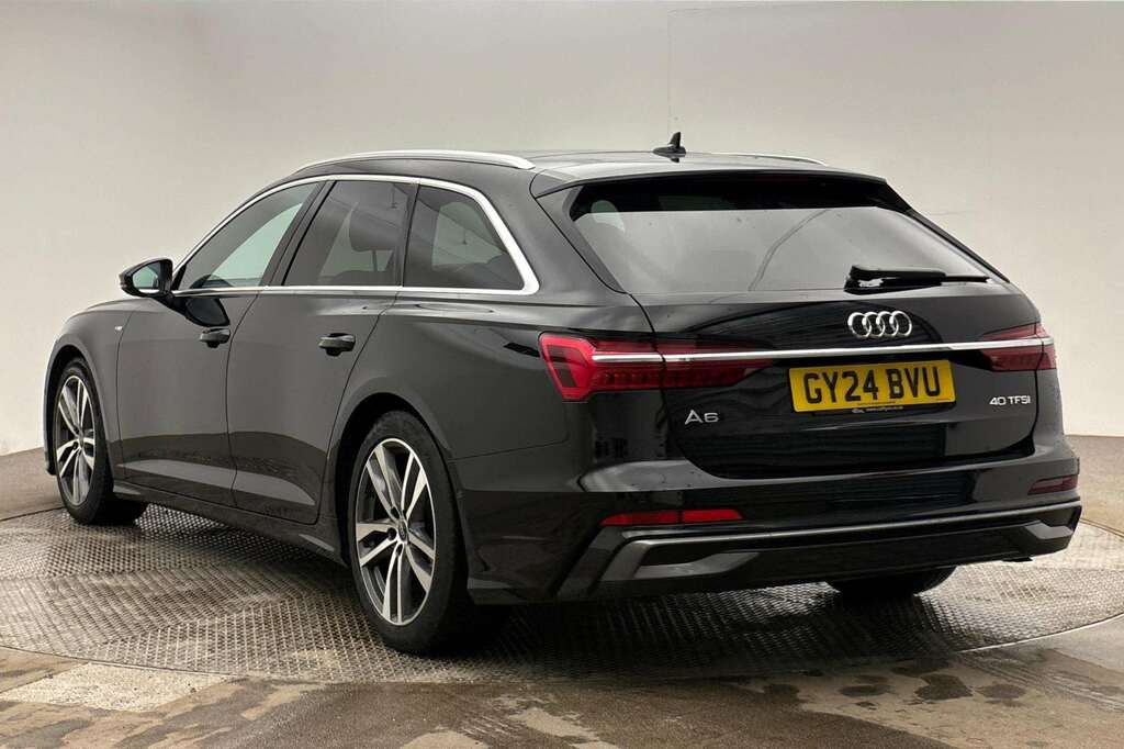 Audi A6 40 Tfsi S Line S Tronic 2024 Black #3