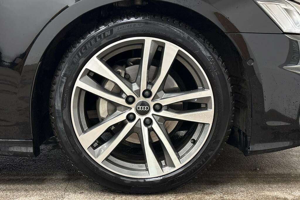 Audi A6 40 Tfsi S Line S Tronic 2024 Black #5