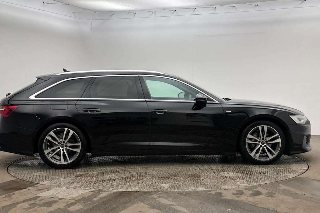 Audi A6 40 Tfsi S Line S Tronic 2024 Black #4