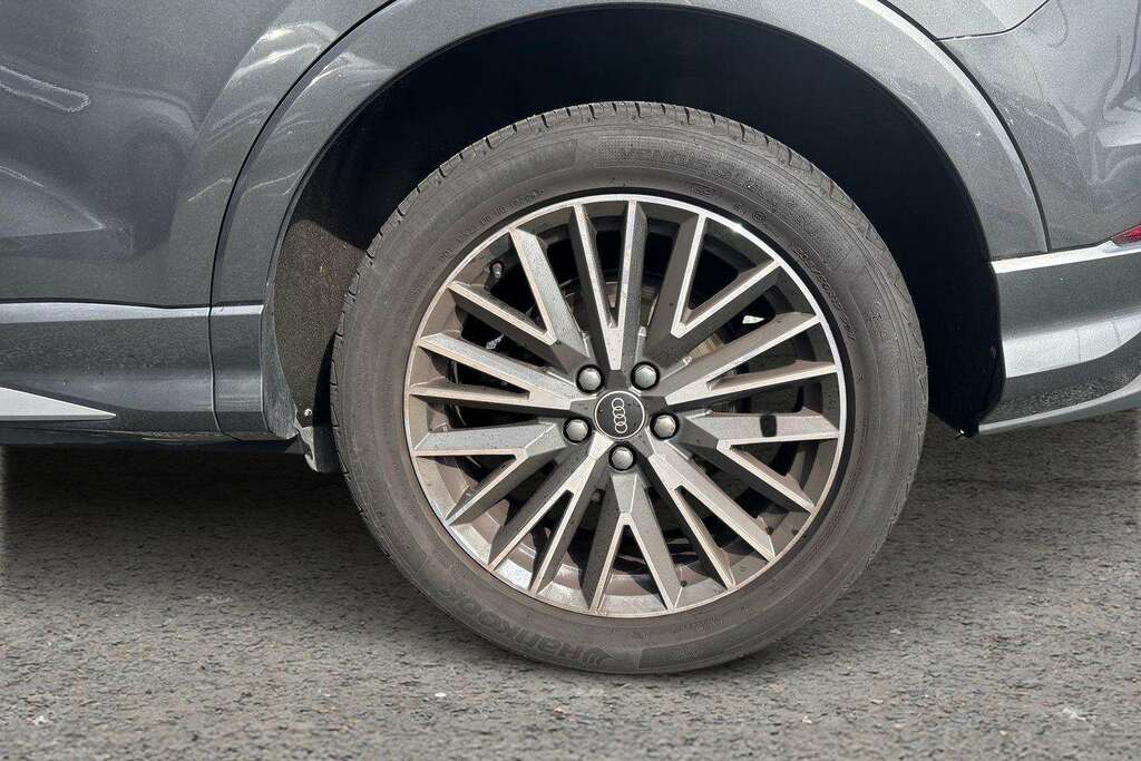 Audi Q3 35 Tfsi S Line Leather 2024 Grey #5