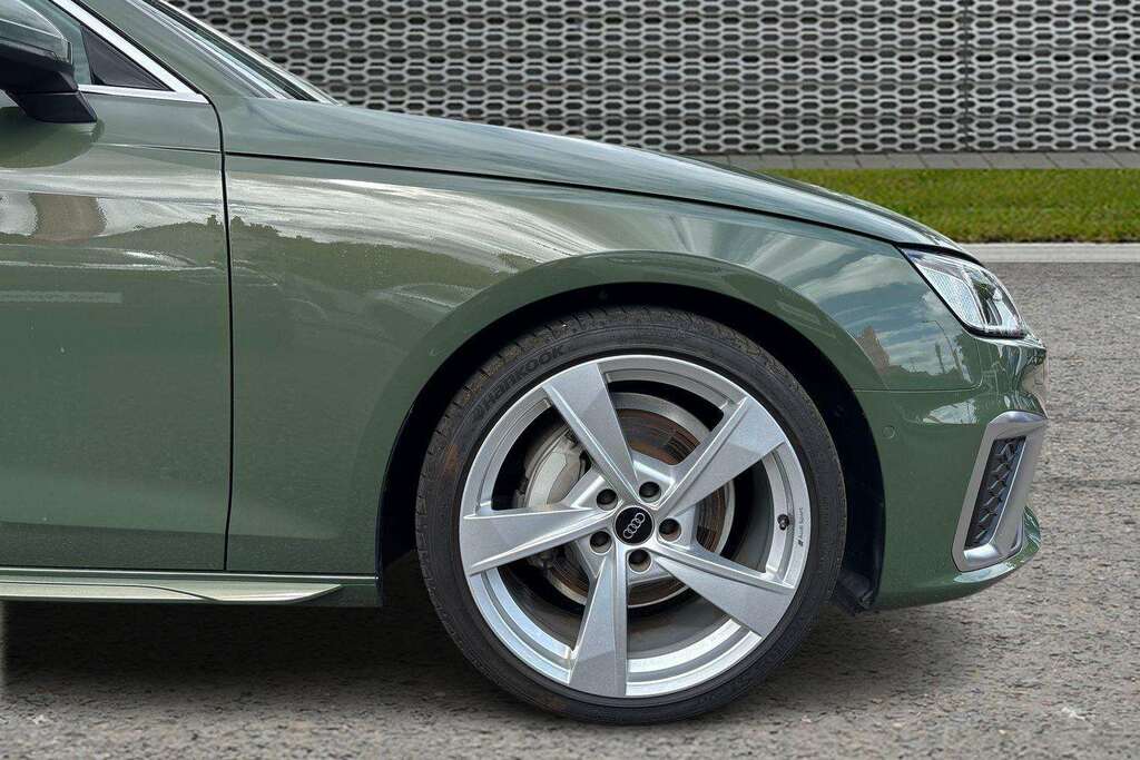Audi A4 40 Tfsi 204 S Line S Tronic Tech Pack 2024 Green #5
