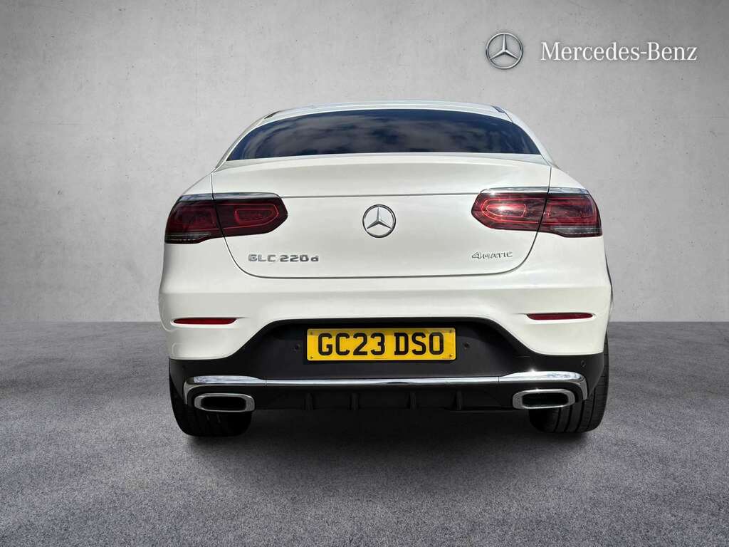 Mercedes-Benz GLC Class Glc 220D 4Matic Amg Line Premium 9G-tronic 202 White #6