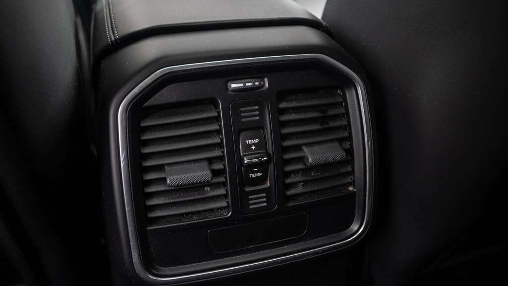 Porsche Macan Suv Pdk Black #25