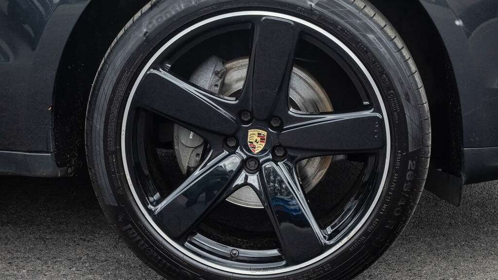 Porsche Macan Suv Pdk Black #10