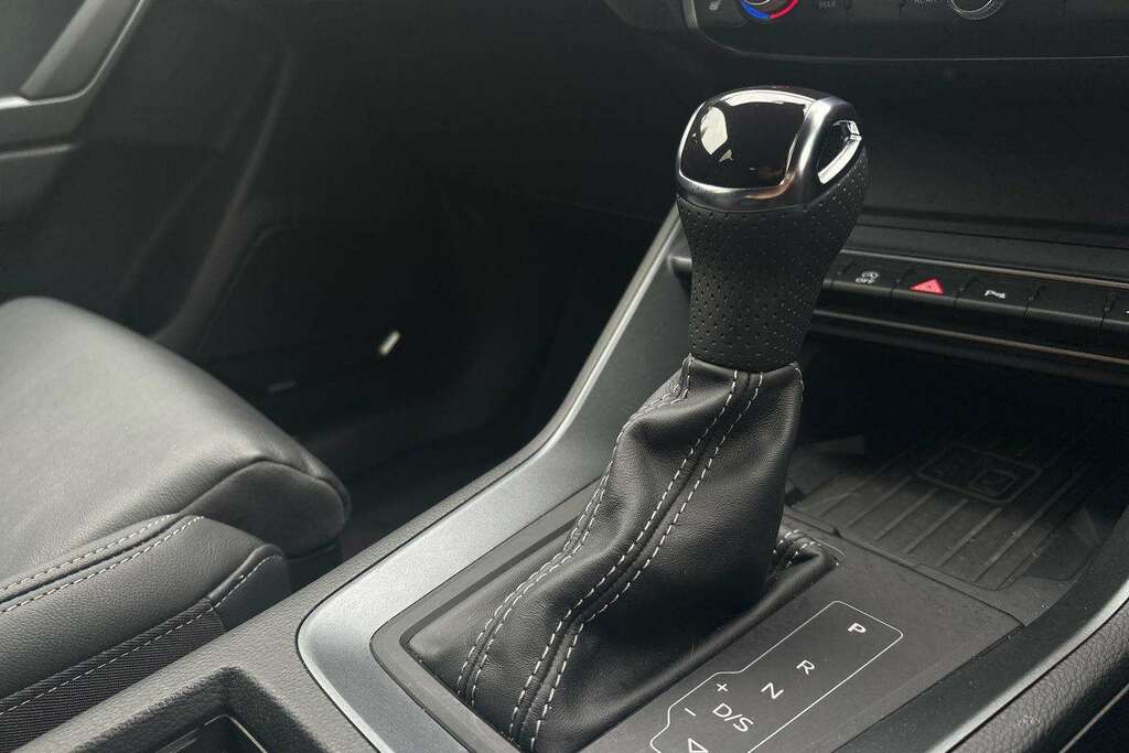 Audi Q3 35 Tfsi Black Edition S Tronic Tech Pack #15