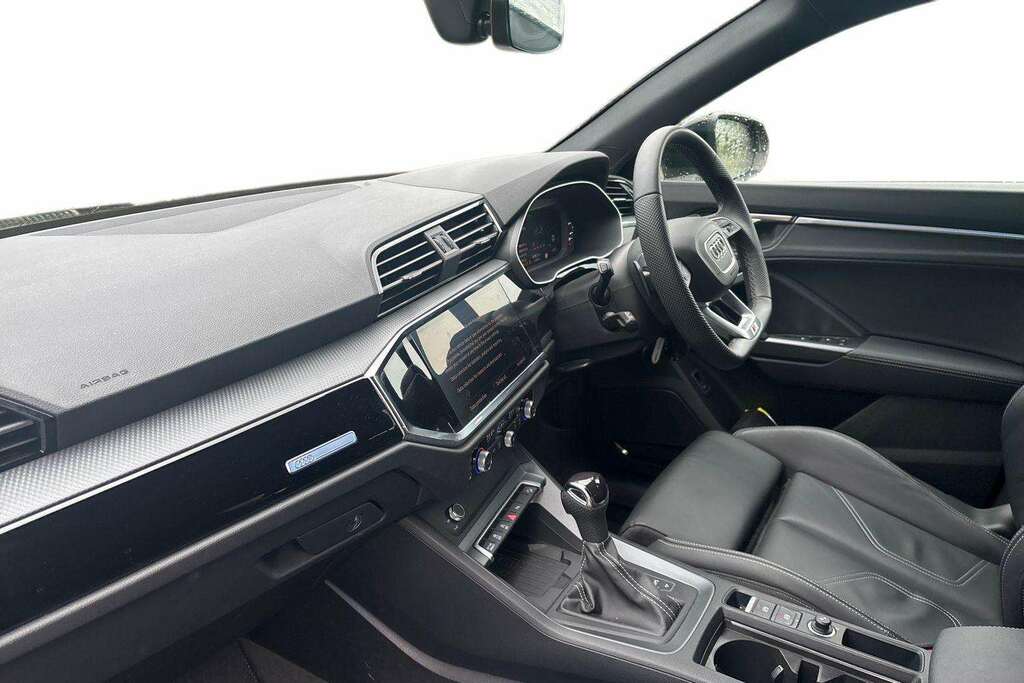 Audi Q3 35 Tfsi Black Edition S Tronic 20 Alloy 202 #2