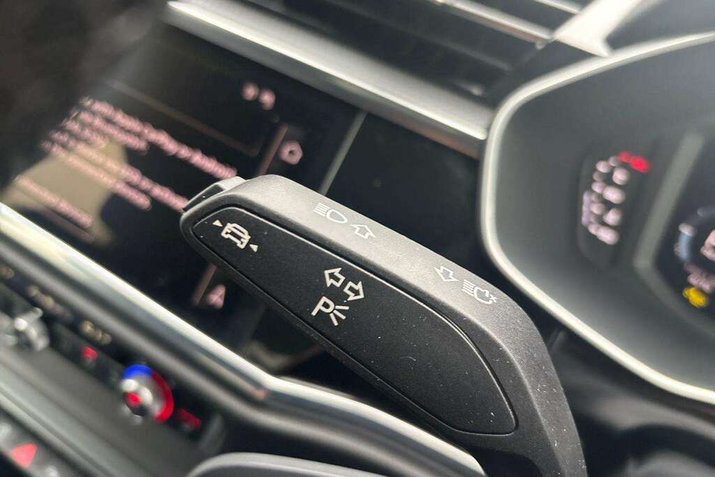 Audi Q3 35 Tfsi Black Edition S Tronic Tech Pack #35