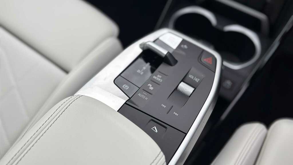 BMW X1 M35i Xdrive Step Black #8