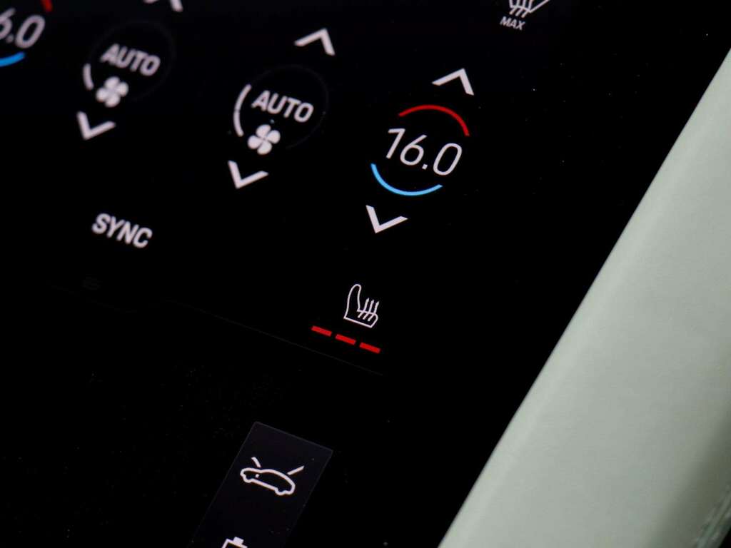 Porsche Taycan Suv  #18