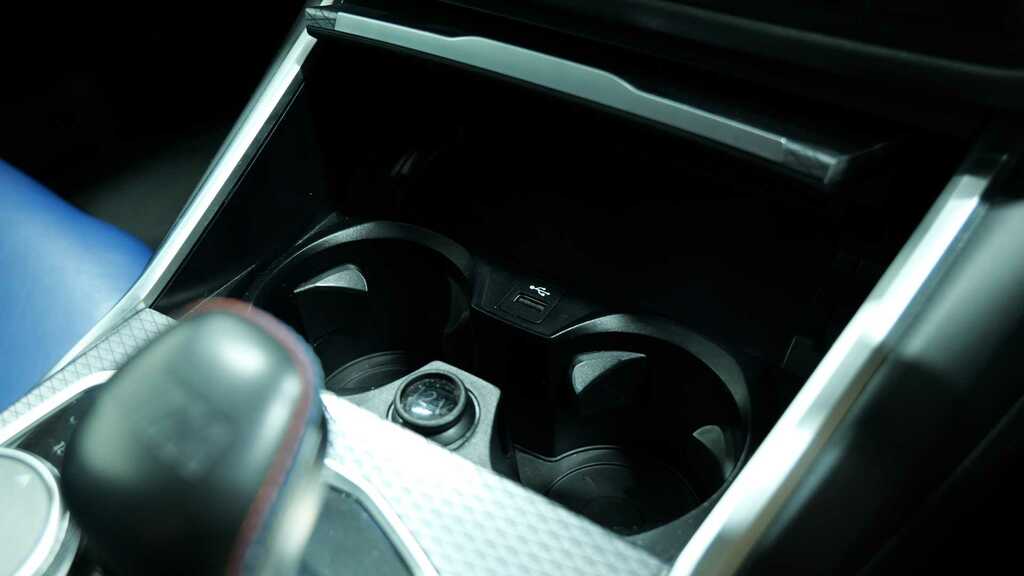 BMW M4 M4 Xdrive 530 Competition M Step Blue #21